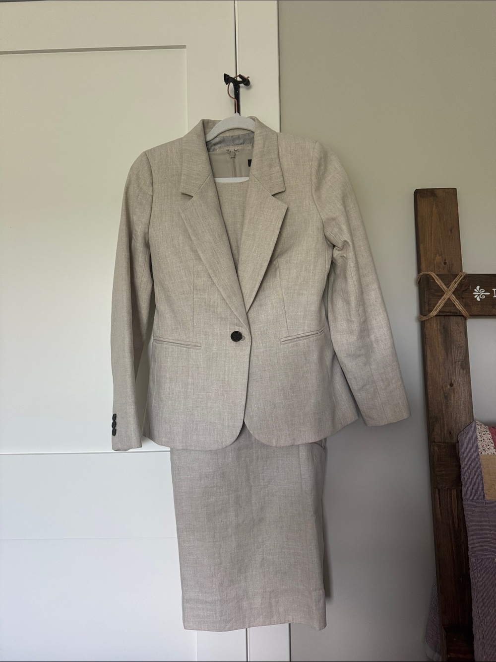 JCREW Women's Cream Linen Blend Skirt Suit Jacket and Pencil Skirt